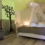 Bed & Breakfast La Maison Aux Fleurs