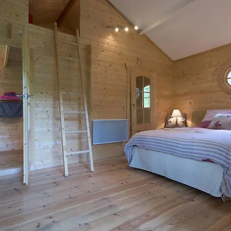 Bed & Breakfast La Maison Aux Fleurs