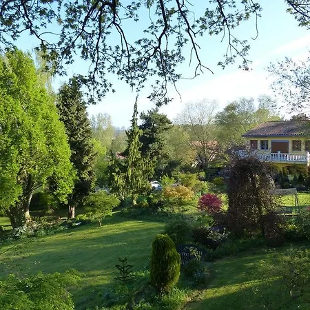 Bed & Breakfast La Maison Aux Fleurs *